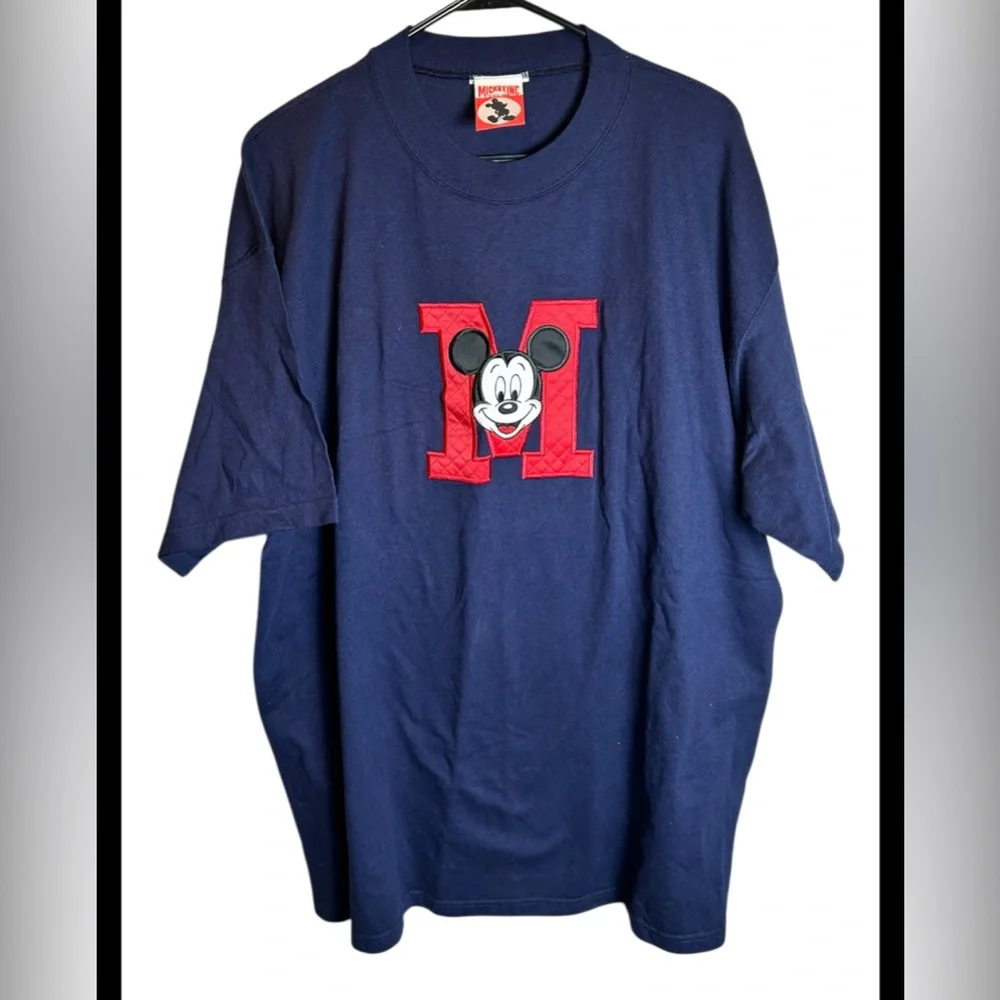Vintage Mickey Mouse Patch Disney T-shirt 100% Cotton Made In USA Size L/XL - Picture 1 of 5